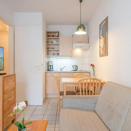 Attraktive Mit Balkon Ostseenah In Sellin (Rugen)