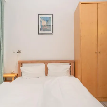 Attraktive Mit Balkon Ostseenah In Apartment